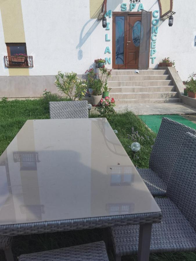 Milan Rooms Constanta Exterior photo